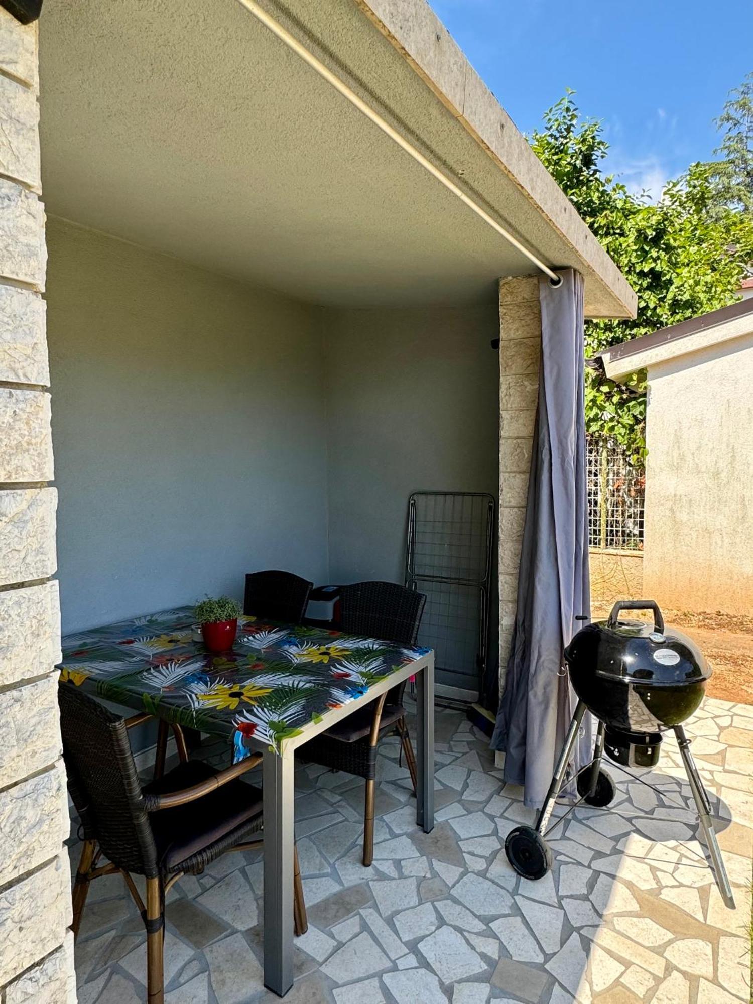 Enna Apartment B Meerblick Perfect Location Medulin Exterior foto